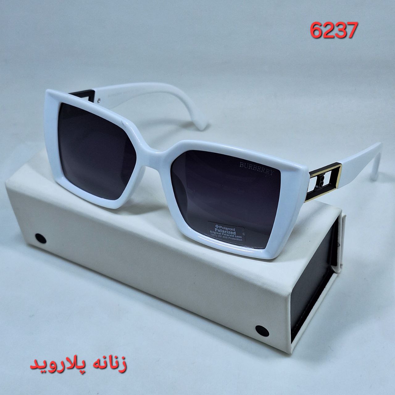 حجم دهنده لب